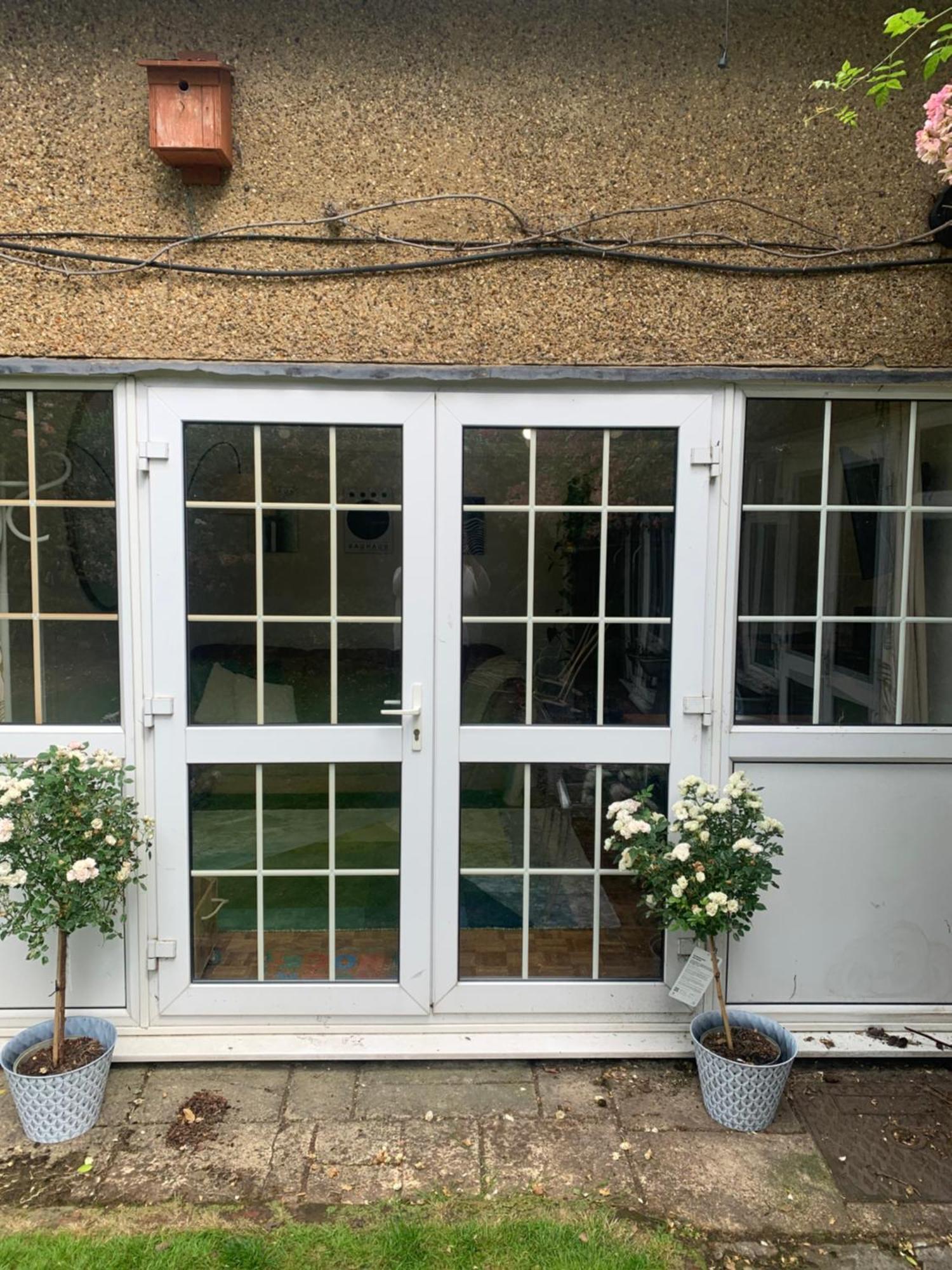 Newly Refurbished One Bedroom With Additional Sofa Bed Self Contained Flat In Garden Abbots Langley エクステリア 写真
