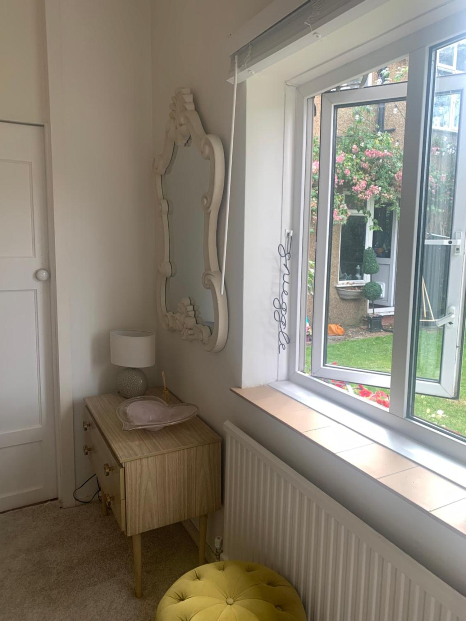 Newly Refurbished One Bedroom With Additional Sofa Bed Self Contained Flat In Garden Abbots Langley エクステリア 写真